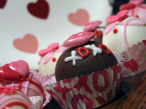 Valentines Cake Balls