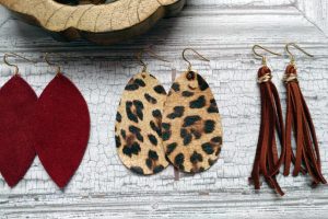 Trend Shop Earrings Suede